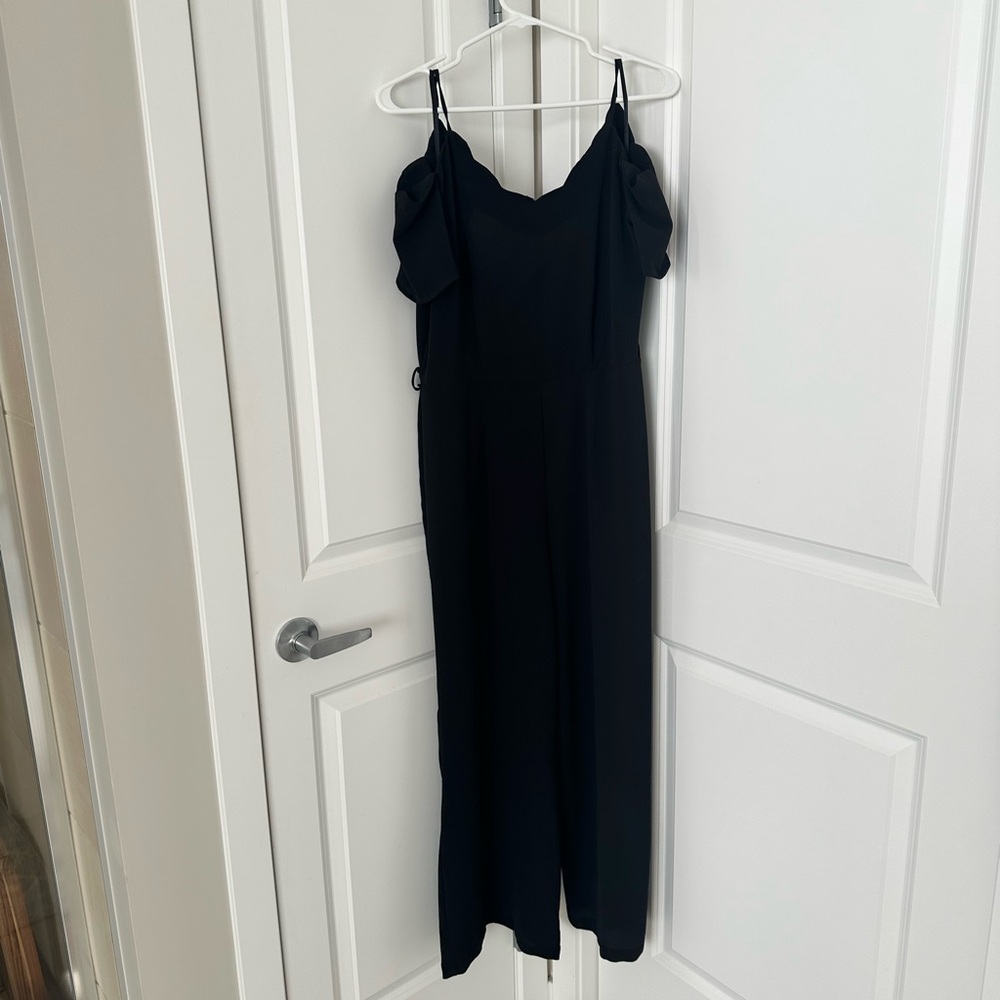 Elegant Black drop sleeve Women's Jumpsuit size large
